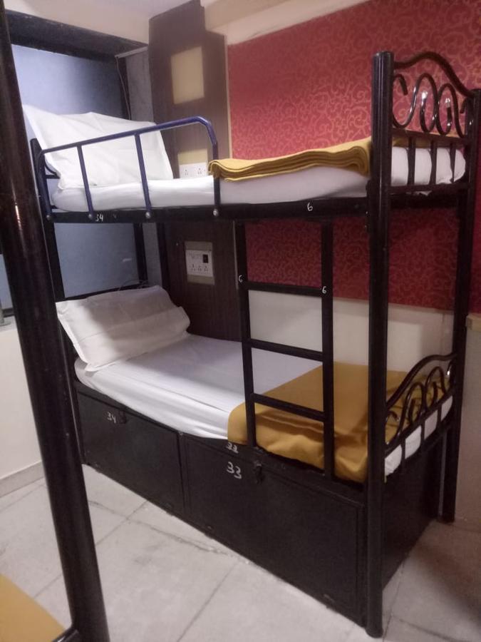 Bandra Dormitory Only For Indian Mumbai Exterior photo